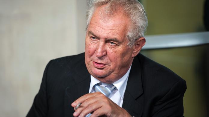 VELKÝ PŘEHLED: Prezident podepsal nové důležité zákony!