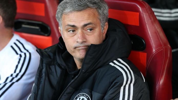 Z Mourinha se v Chelsea stal The Unhappy One