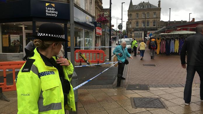 Žena v Británii útočila nožem. Byla to muslimka, tvrdí svědci