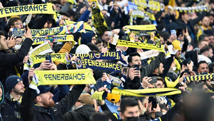 Válka není statečnost, je to zbabělost. Fenerbahce nesouhlasí s reakcí fanoušků