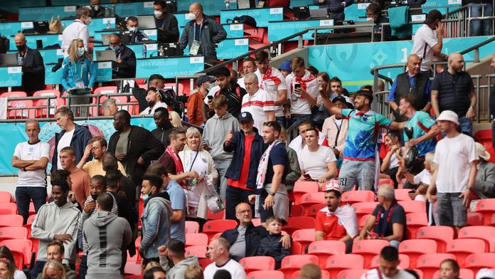 Angličané budou pykat za finále Eura. Rozhodnutím UEFA jsme zklamaní, říkají