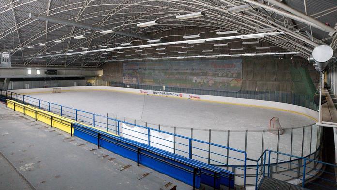 Trable libereckých hokejistů. Jejich aréně hrozí zřícení, uzavření se nevyhne