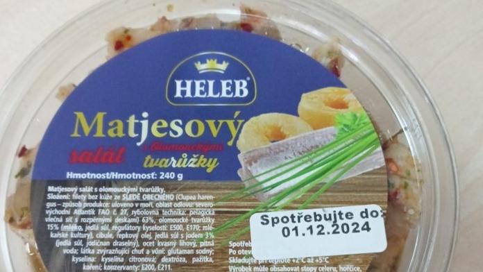 Oblíbený salát obsahoval nebezpečné bakterie. Možná ho máte doma i vy