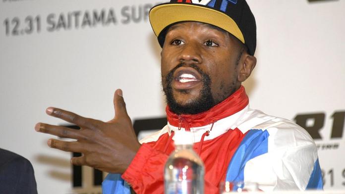 Mayweather se omlouvá: Zápasit nebude, prý to vůbec nepochopil!