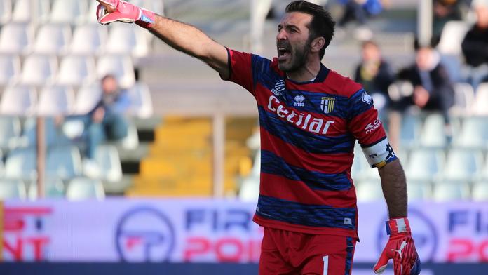 Italský Jágr: Legendární Buffon bude s novou smlouvou chytat i ve 46 letech