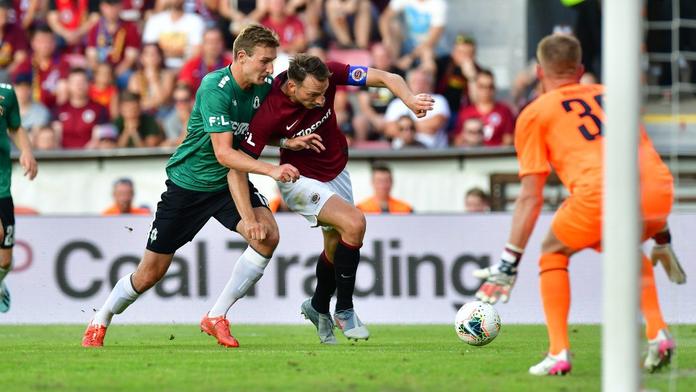 Sparta odčinila ostudu, výhru vystřelili Hložek s Kangou