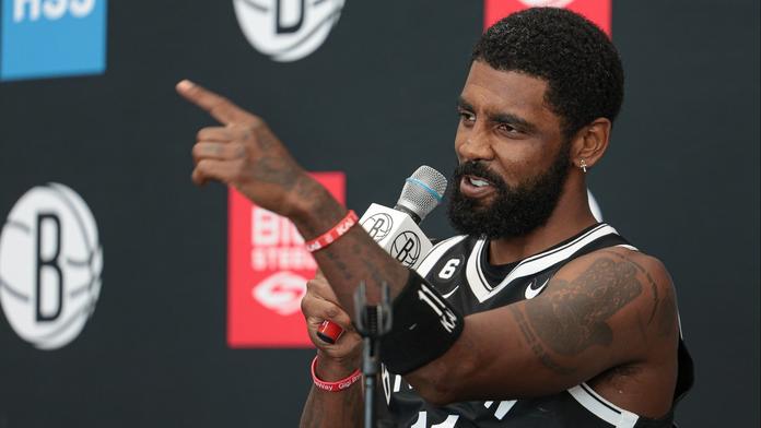 Irving je už zase v problémech. Brooklyn ho suspendoval kvůli antisemitismu
