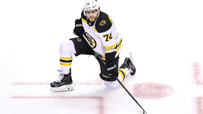 DeBrusk podepsal novou smlouvu! Bude pokračovat v Bostonu