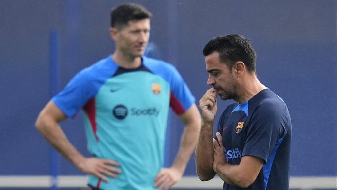 Xavi si uvědomuje realitu. Nedivil by se, kdyby byl z Barcelony vyhozen