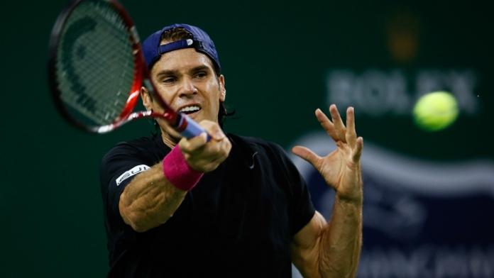 TROUBA! Tommy Haas se zranil, když mlátil raketou o zem