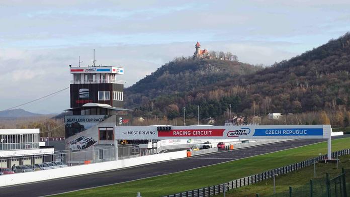 Mostecký autodrom ztichne...