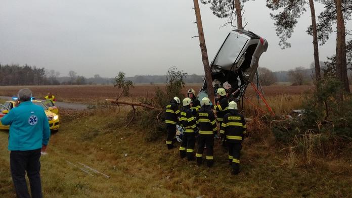 Řidička, která s dítětem bourala u Opatovic, zemřela! Byla těhotná