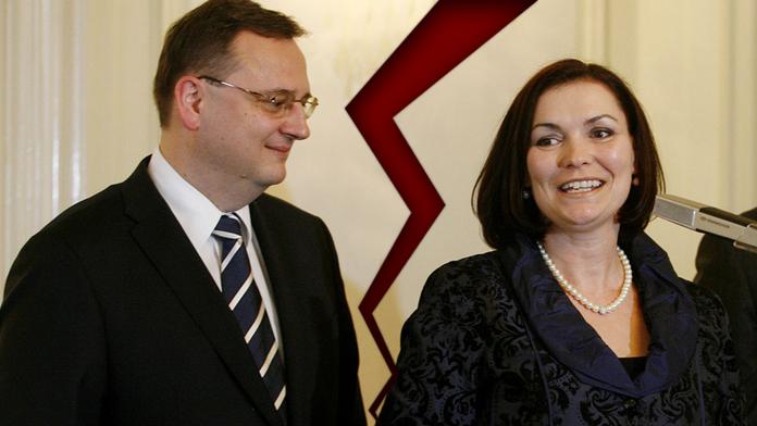 Nečasovy problémy: Soud mu nařídil platit obří alimenty, má hypotéku a přišel o plat premiéra