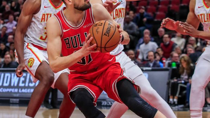 Satoranský a jeho Chicago přejeli Atlantu, vyhráli o více než 30 bodů