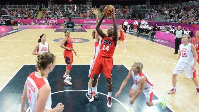 Basketbalistky jsou ve čtvrtfinále, outsidera z Angoly přejely o 35 bodů