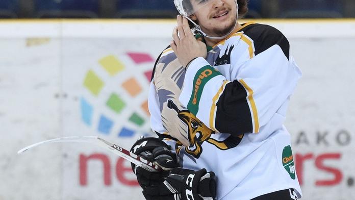 Měl být hvězdou, ale ani nepřišel! Syn vítěze Stanley Cupu skončil