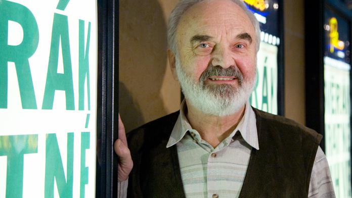 TRAPAS! Svěrák na Slovensku rozbil cenu z křišťálu
