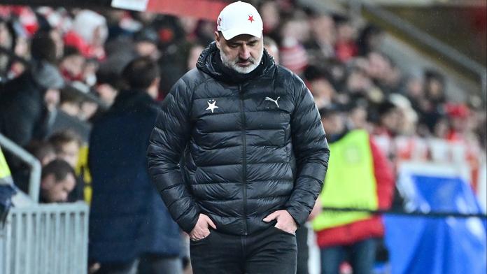 Na školeních nám říkali, že tohle penalta není, zlobil se po derby Trpišovský