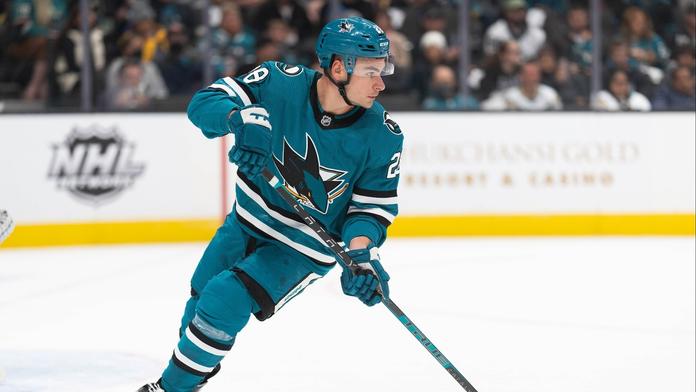 Velký přestup v NHL potvrzen. Tomáš Hertl přichází o hvězdného spoluhráče