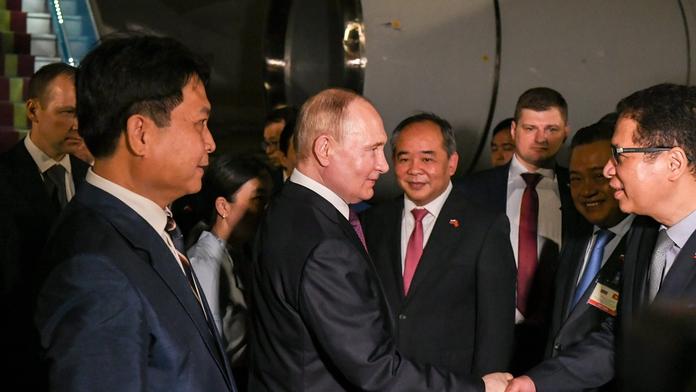 Putin přijel na státní návštěvu Vietnamu. USA coby hlavní obchodní partner ho odsoudily