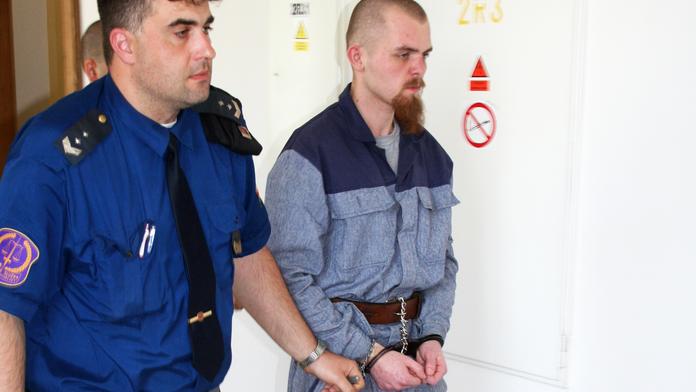 Recidivista bodl barmana ČTYŘIKRÁT do OBLIČEJE! Ve vězení bude 20 LET!