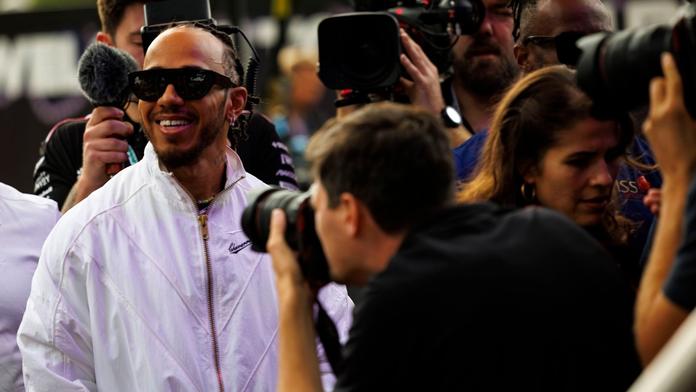 Hamilton si po zpackané kvalifikaci stěžoval na vůz: Motá mi hlavu