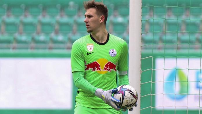 Český brankářský talent září, čistým kontem pomohl k postupu do finále LM
