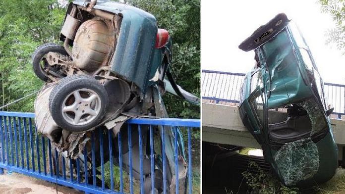 Auto viselo z mostu, spolujezdkyně nehodu nepřežila