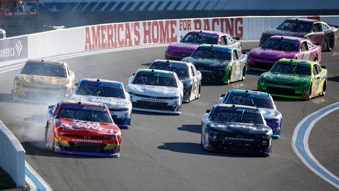 Série NASCAR: Poslední závod na klasickém okruhu letošní sezony