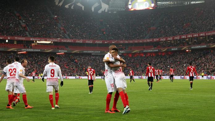 VIDEO: Všechny góly čtvrtfinále EL, Sevilla otočila derby