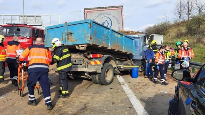 Tragická hromadná nehoda na Pražském okruhu