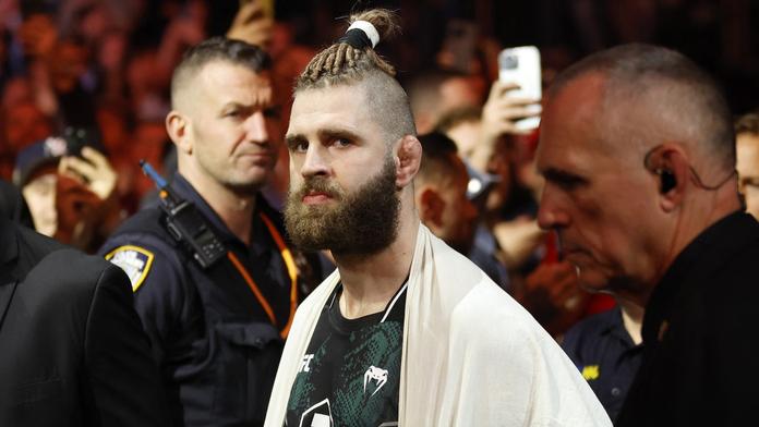 Jiří Procházka v UFC po porážce s Alexem Pereirou
