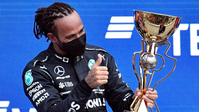 Historický zápis, Hamilton si dojel pro sté vítězství! Verstappen byl druhý