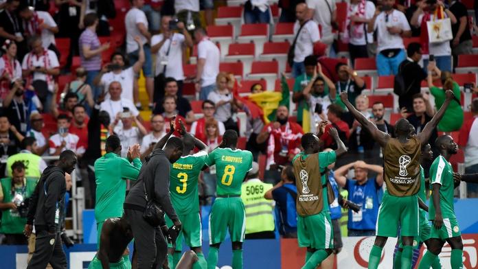 Gesto Senegalců po výhře nad Polskem: To by měl dělat každý!