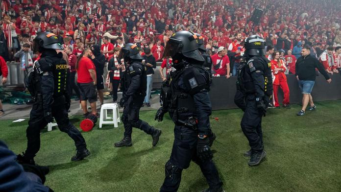 Slavii hrozí mastná pokuta i uzavření Edenu. Může přijít i odečet bodů?