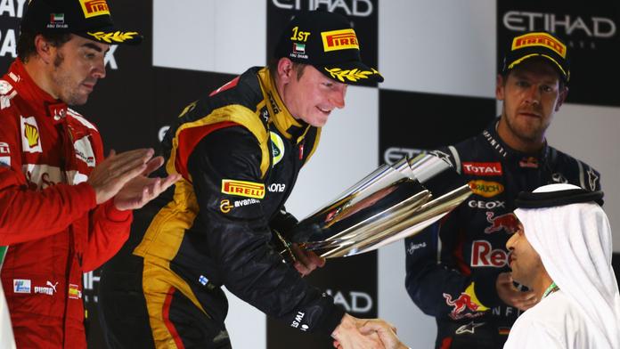V Abú Zabí zvítězil Räikkönen, na bednu se prodral i Vettel