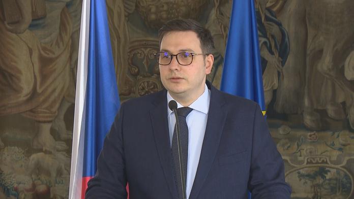 Tři náhlá úmrtí českých diplomatů v zahraničí. Šetřete se, vzkázal Lipavský