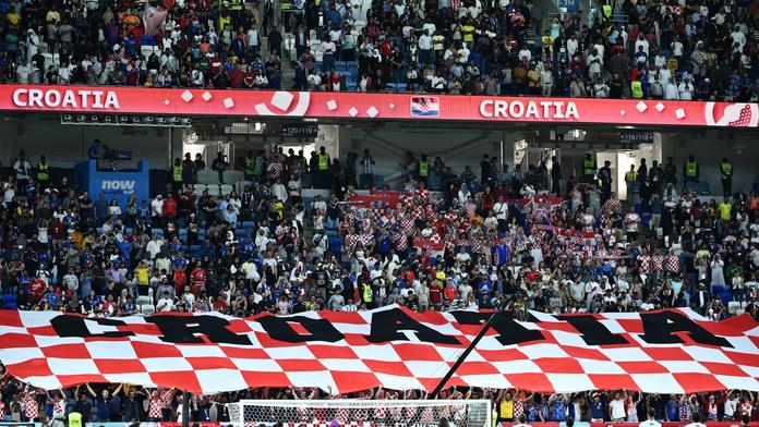 FIFA potrestala Chorvatsko za xenofobní chování fanoušků. Platí i Srbsko