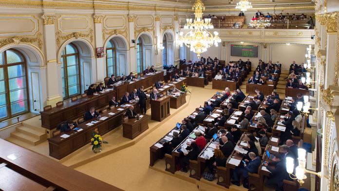 Hnutí ANO přebírá levicové voliče, TOP 09 je pod pěti procenty