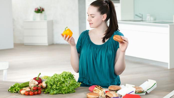 Léto je ideální na zkrocení vysokého cholesterolu. Lékařka radí, jak na to