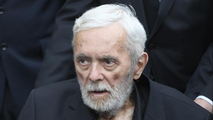 Půl roku od smrti Libuše Šafránkové: Vdovec Josef Abrhám na ocet nezůstal