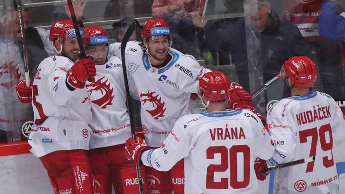 Historie se nepřepisovala. Třinec vyhrál a série se vrací do sparťanské O2 areny