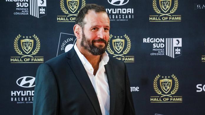 Bývalá opora All Blacks se vážně zranila po pádu z kola. Navíc trpí demencí