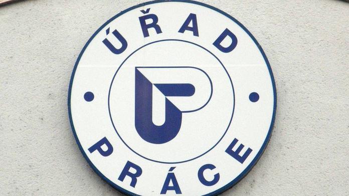 Nezaměstnaných zase přibylo. Je jich 437 tisíc