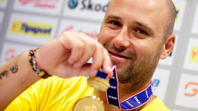 Energii má vyvést z krize Vokoun! Plat pobírat odmítnul