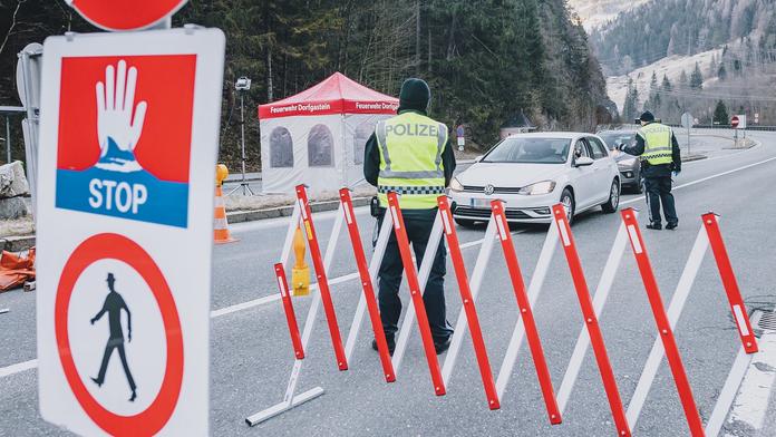 Rakousko bude požadovat registraci při příjezdu! Výjimku mají pendleři