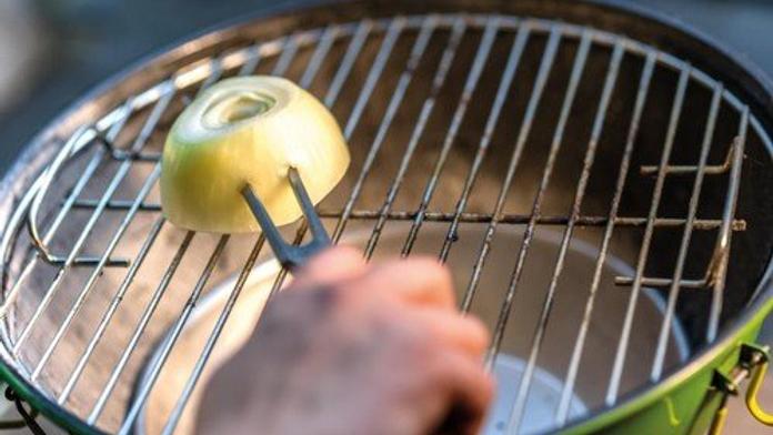 Jednoduchý trik, který vám zachrání grilování! Znáte ho?