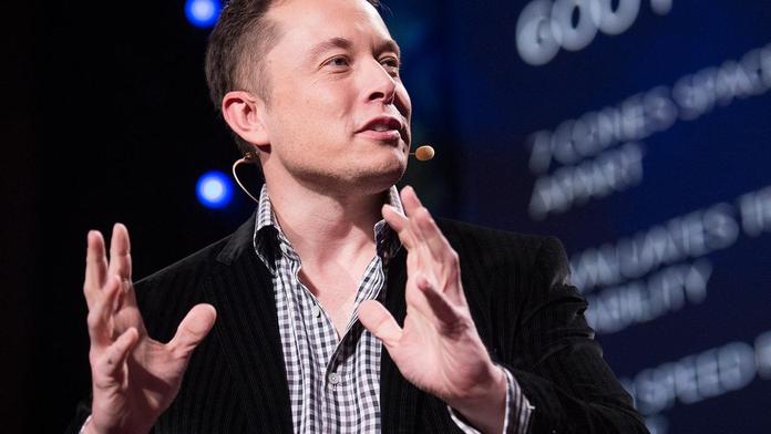Tesla: Autonomní auta budou sdílená, vyjde to levněji než autobus