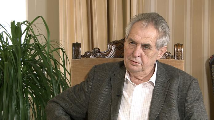Zeman zhodnotil volby. Vysvětlil propad ČSSD a řekl, koho volil