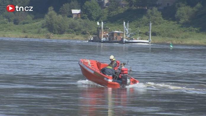 U Měchenic vyplavila Vltava mrtvolu muže